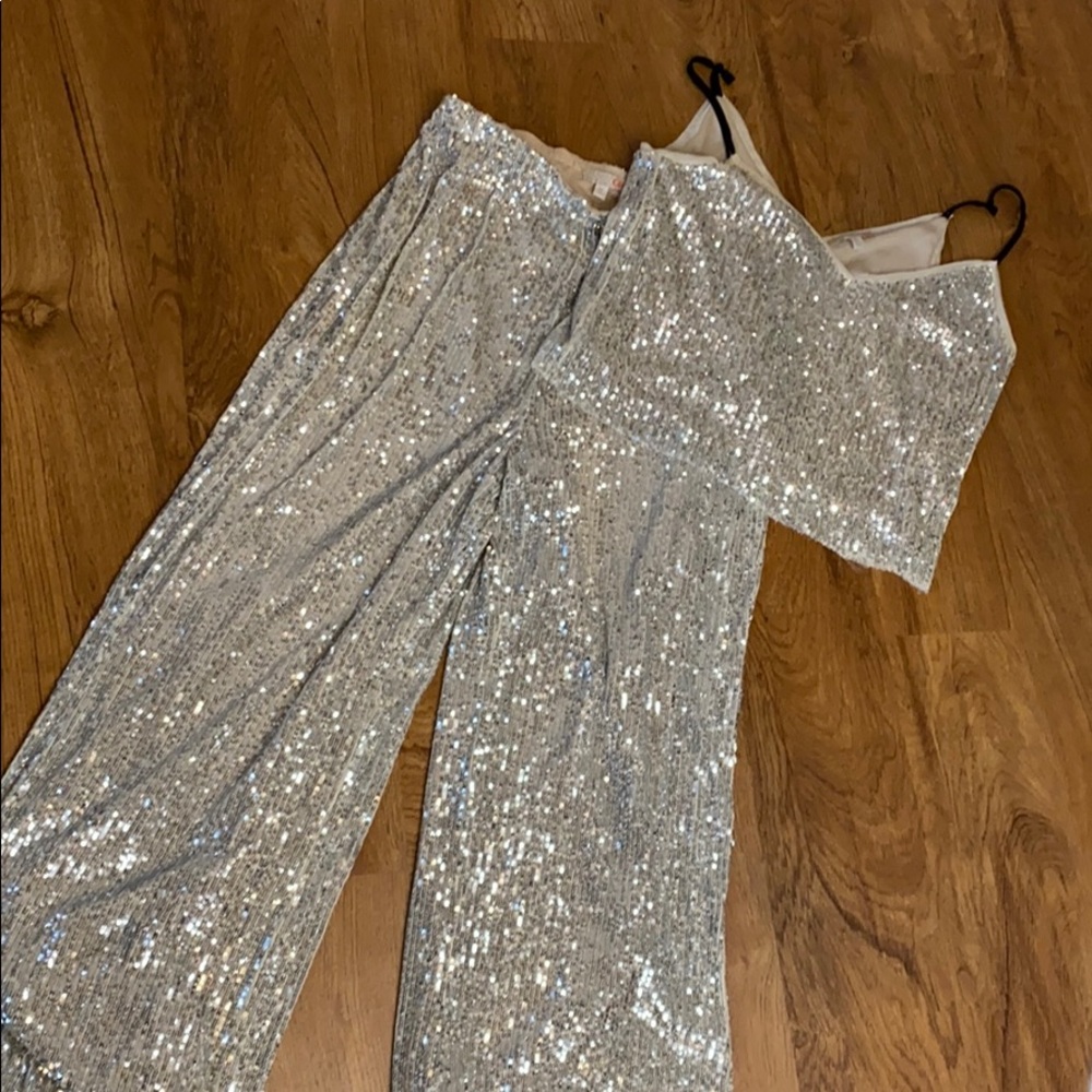 Gianni Bini sequin 2 piece set